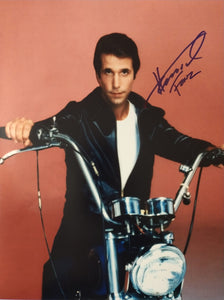 Henry Winkler Signed 11x14 Photo On Motorcyle Happy Days Autograph w/ Fonz